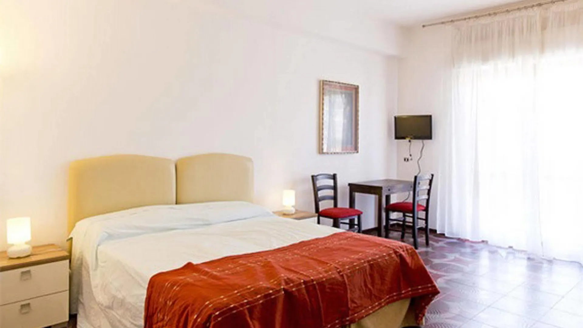 Residenza Paola Hotel Palermo Itália