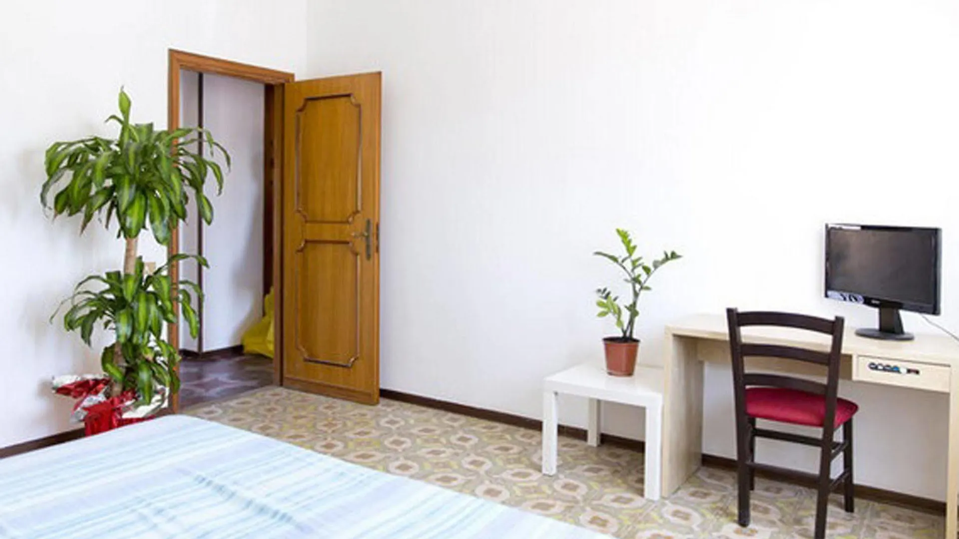 Hotel Residenza Paola Palermo 3*,  Italia